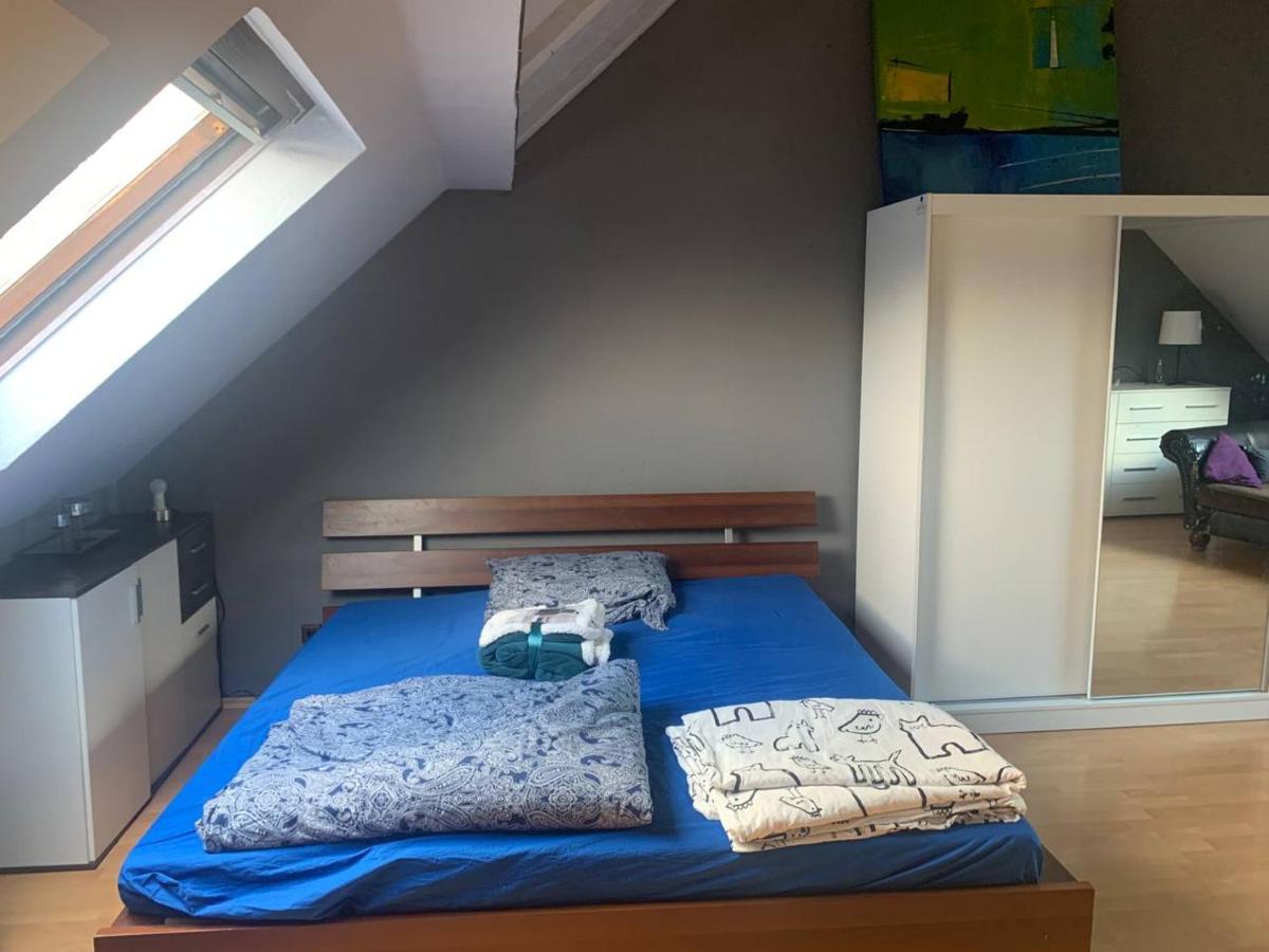 2 Room Apartament Messe Essen Bagian luar foto