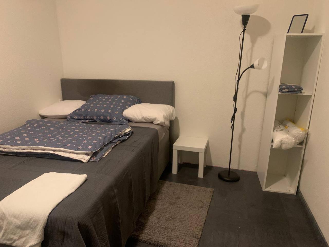 2 Room Apartament Messe Essen Bagian luar foto