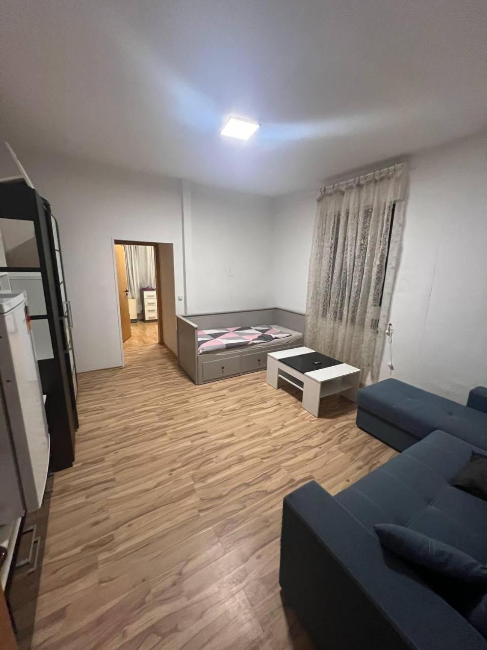 2 Room Apartament Messe Essen Bagian luar foto