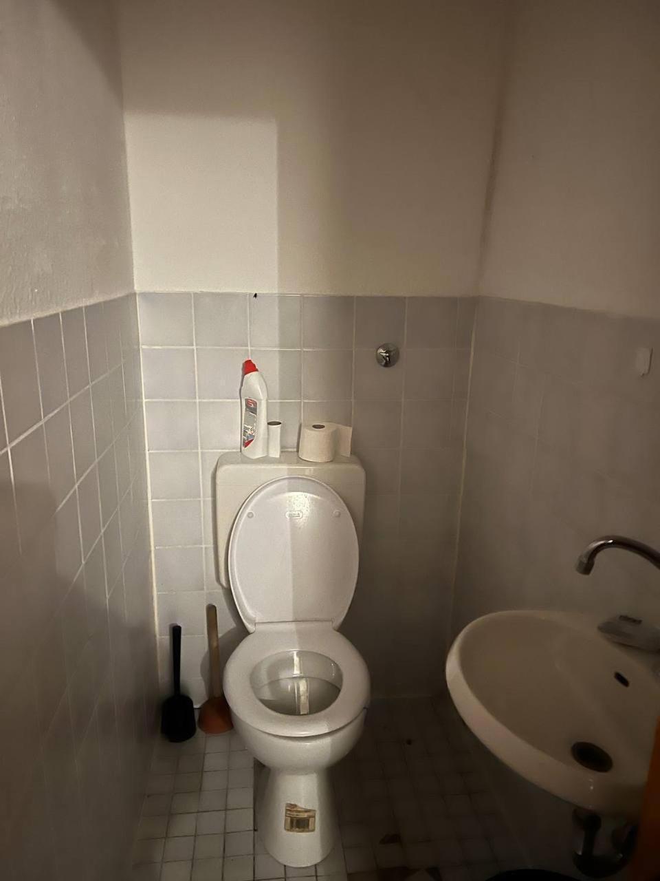 2 Room Apartament Messe Essen Bagian luar foto